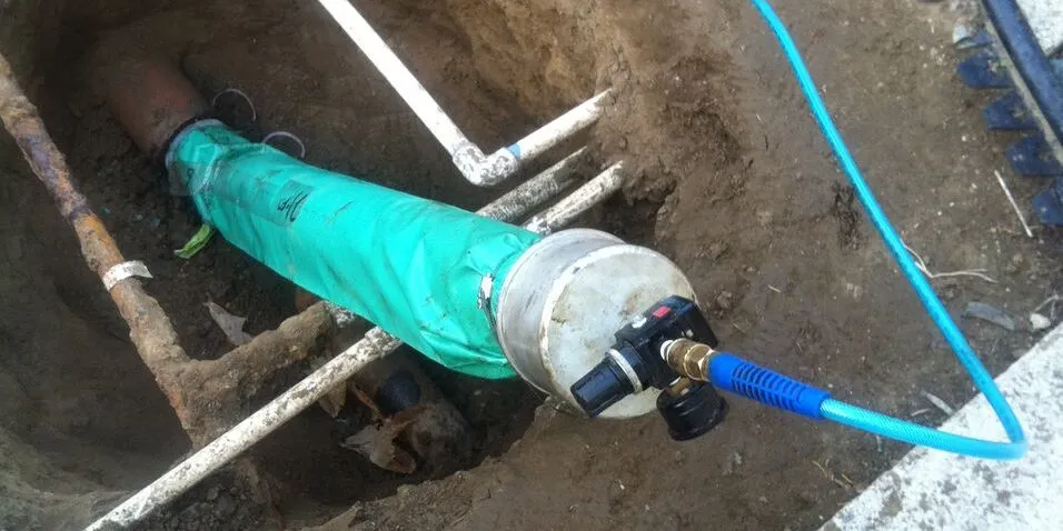 Trenchless-Pipe-Repairing